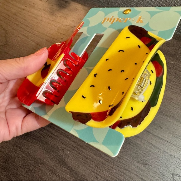 Piper K Hair Claw Clips Bundle-2 pc Hot Sauce and Taco & 4 pc Summer Fruits NEW - Picture 5 of 8